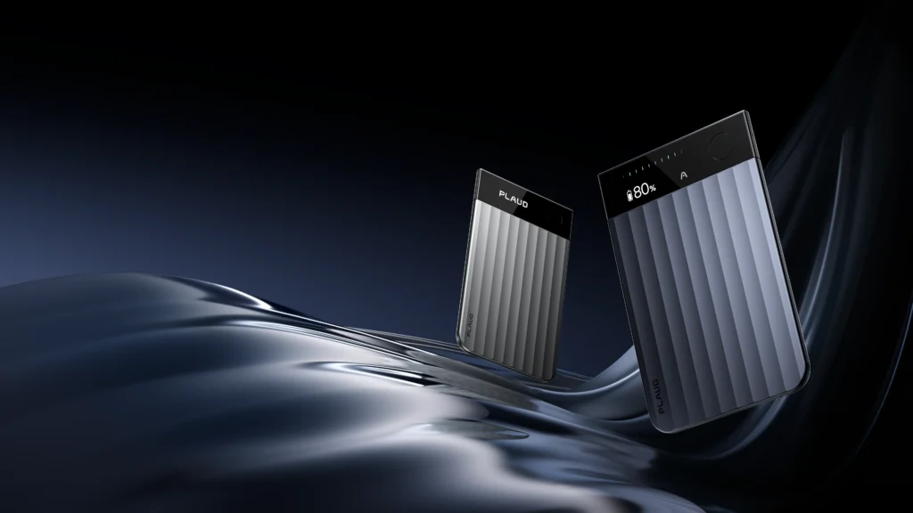 所有上班族都應該具備的超強AI生產力神器!開會、訪談、通話通通可錄音,方便程度和AI智慧完全碾壓目前的智慧手機!PLAUD Note Pro 主打磁吸隨錄,錄完即產出逐字稿與摘要。一次整理它的差異、升級與選購。文末會有折扣連結,記得使用!