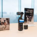 Insta360 Luna Ultra 展示 2 吋 OLED 可拆卸圖傳遙控螢幕與機身外觀，呈現旗艦雲台相機在台上市重點